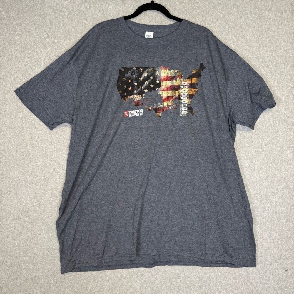 Brand New Gildan Adult Size 3XL XXXL Blue Tractor Supply Co T-Shirt Short Sleeve